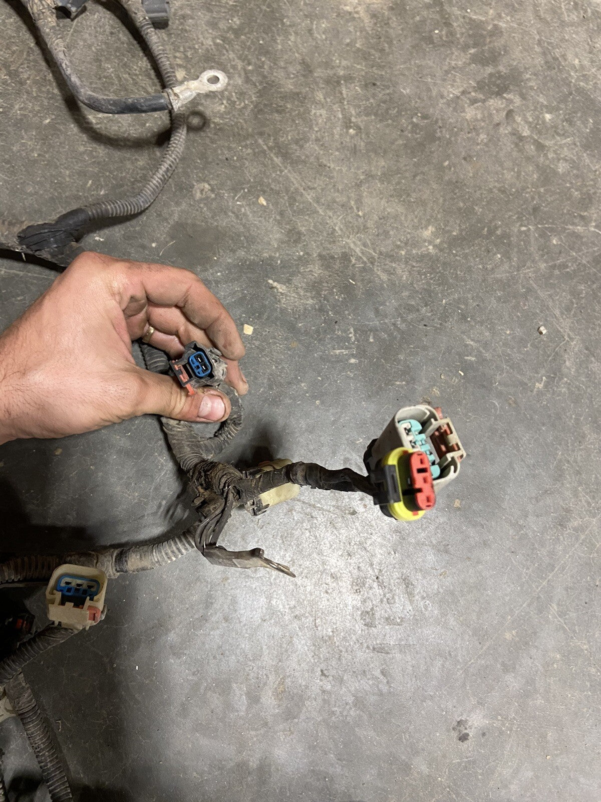 2010 DODGE RAM 2500 3500 6.7L CUMMINS FRONT HALF OF ENGINE HARNESS PN 5266138