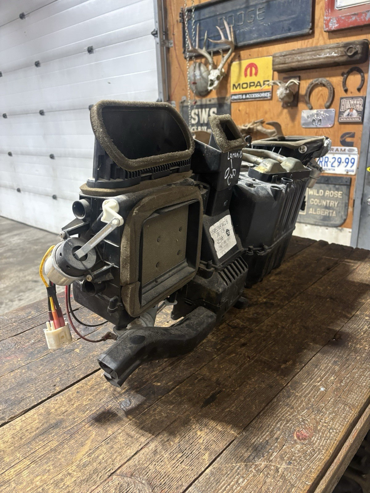 1999 - 2002 Dodge Ram 2500 3500 Cummins HVAC heater AC box 55055893AG