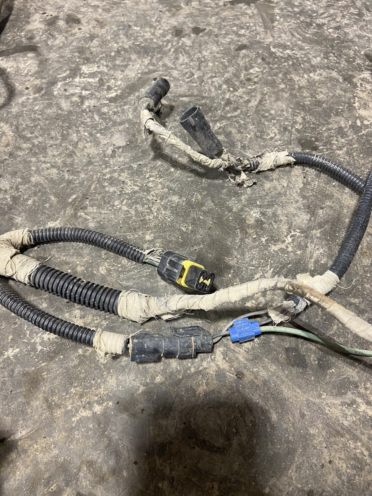 1989 DODGE RAM 250 350 CUMMINS FRAME CHASSIS HARNESS 106&quot; WHEEL BASE 56003251