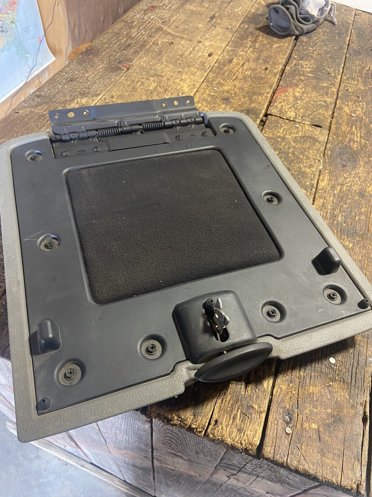 2006 2007 2008 2009 DODGE RAM CENTER CENTRE BUSINESS CONSOLE LID TOP