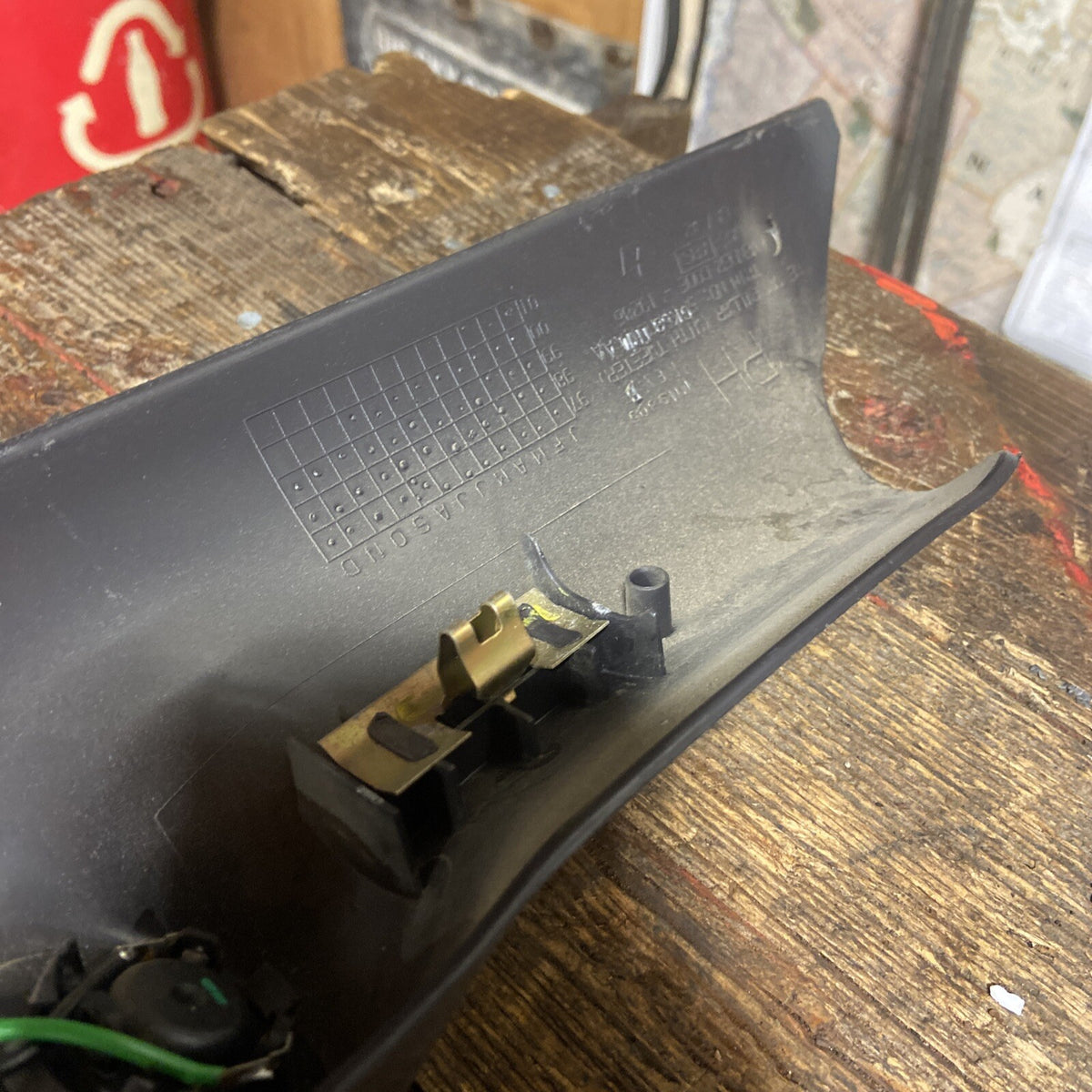 1998-2002 DODGE RAM 2500 3500 SET OF DARK GREY AGATE A PILLAR TRIM WITH SPEAKERS