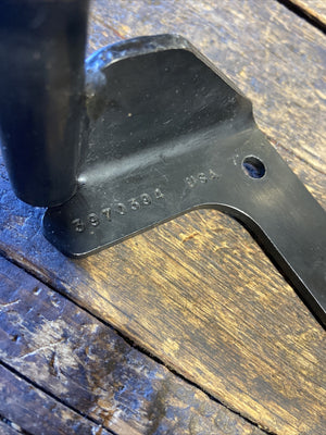 2004 .5 -2009 DODGE RAM 2500 3500 5.9L 6.7 CUMMINS ENGINE TO FAN SHROUD BRACKETS