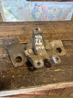 1991 .5 1992 1993 DODGE RAM CUMMINS AUTOMATIC 4X4 TRANSMISSION MOUNT BRACKET