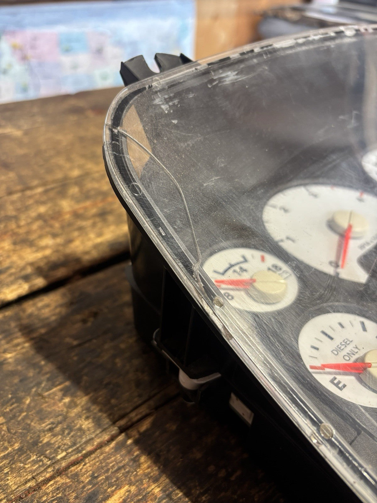 2006 2007 DODGE RAM 2500 3500 5.9L CUMMINS MANUAL GAUGE CLUSTER 390km P05172051