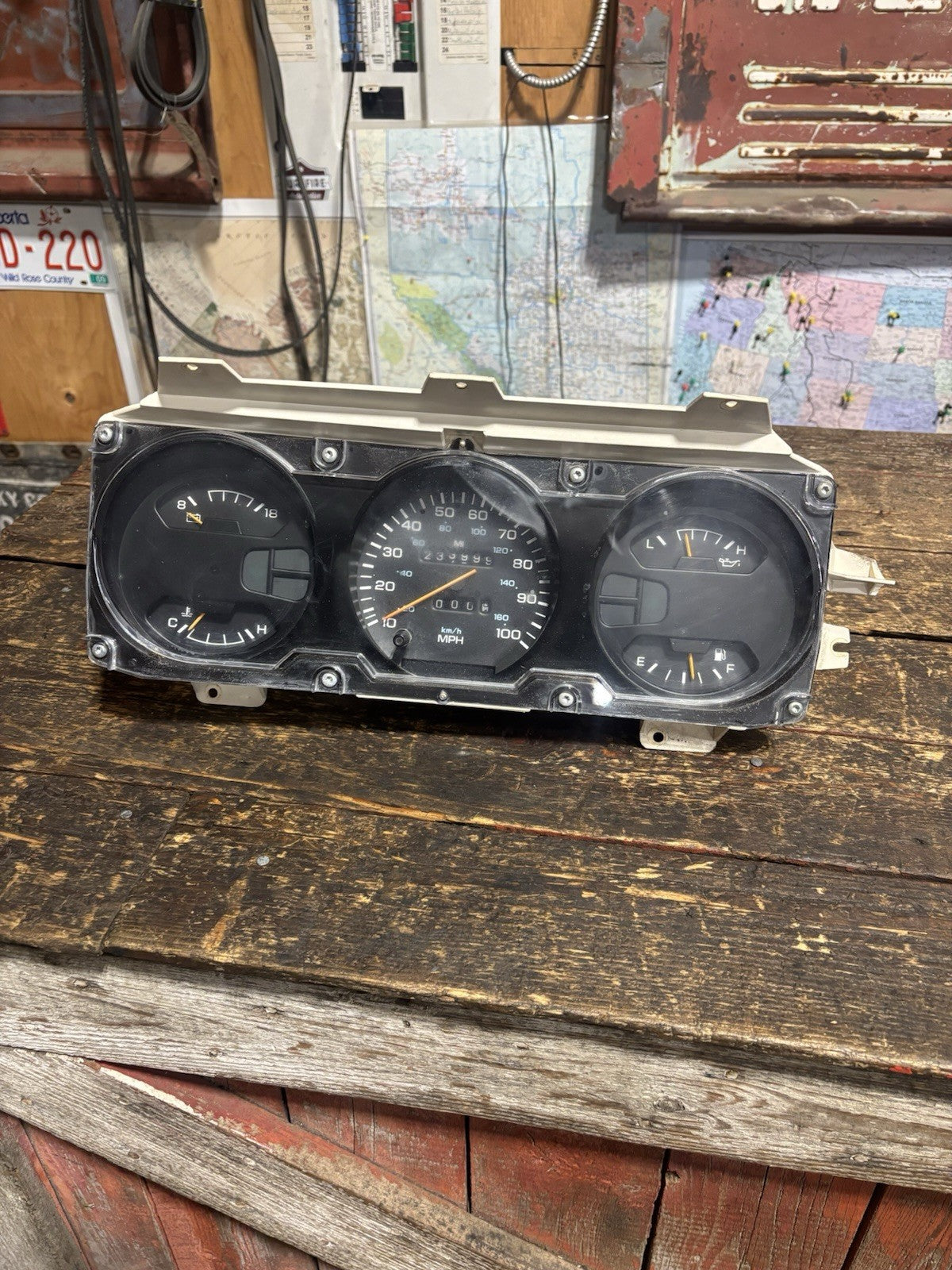1990 - 1993 DODGE RAM 250 350 CUMMINS INSTRUMENT SPEEDO GAUGE CLUSTER 233999mile