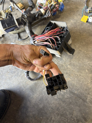 1997 DODGE RAM 25003500 CUMMINS AUTO LARAMIE LOADED DASH WIRING HARNESS 56021689