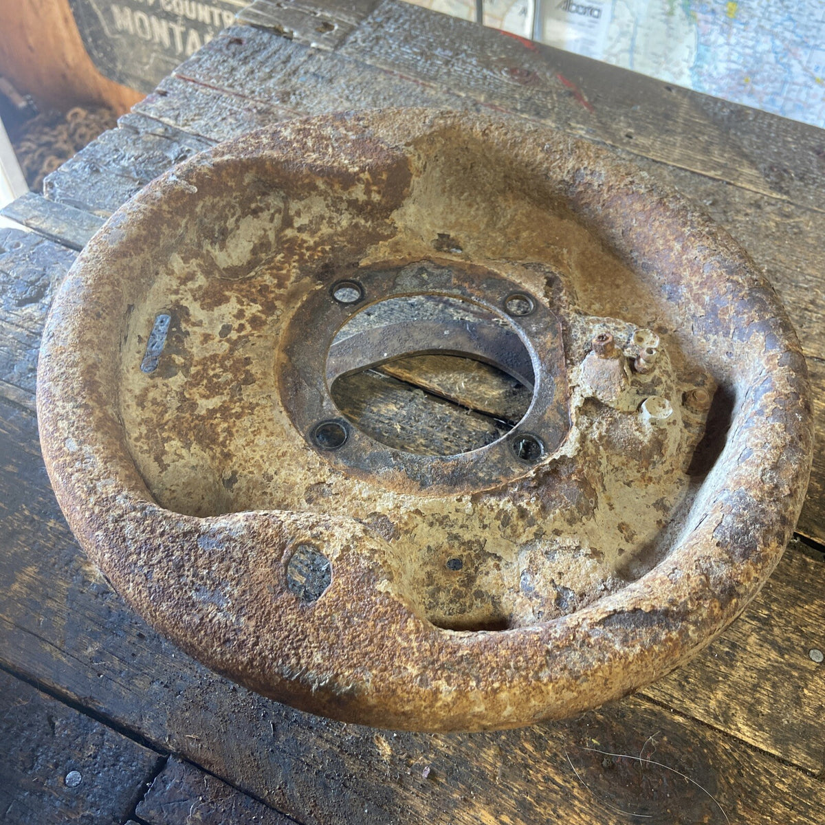 1989 -1993 DODGE RAM 250 SINGLEWHEEL DRIVER SIDE BRAKE BACKING PLATE 324912 L