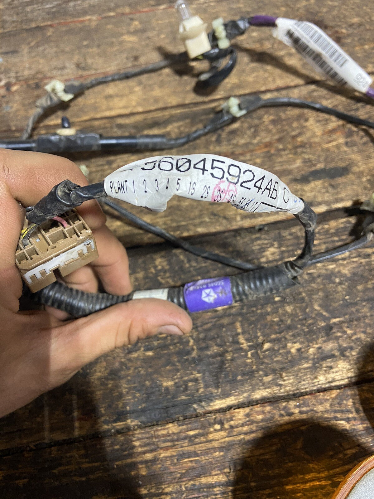 1999 - 2002 DODGE RAM 2500 3500 CAB CLEARANCE LIGHT SET &amp; HARNESS 56045924AB