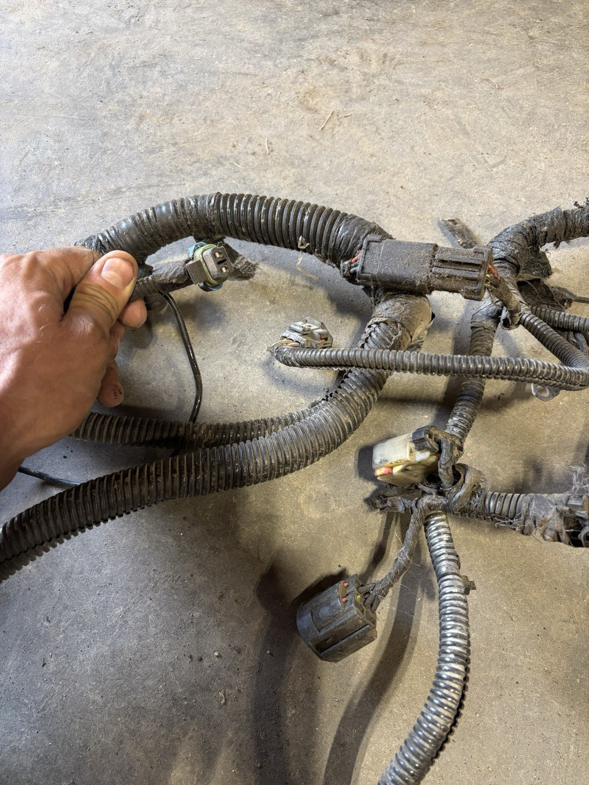 2007 .5 2008 DODGE RAM 6.7L AUTO CUMMINS ENGINE WIRING HARNESS 4946174