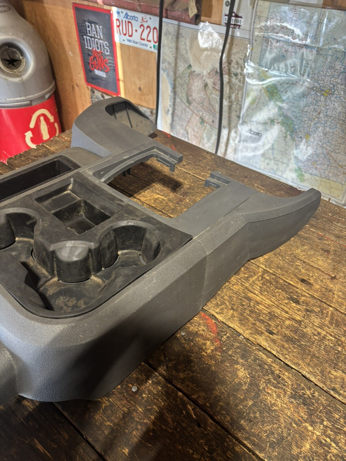 NICE 2006 - 2009 DODGE RAM MANUAL TRANSMISSION SHIFTER SURROUND CONSOLE