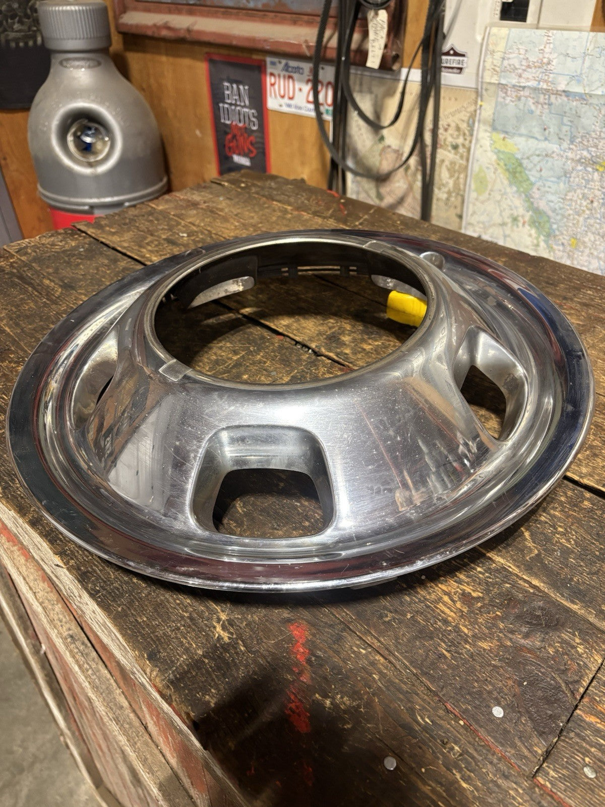 2003 - 2012 DODGE RAM 3500 DUALLY FRONT HUB DISH SIMULATOR WHEEL COVER 52106937