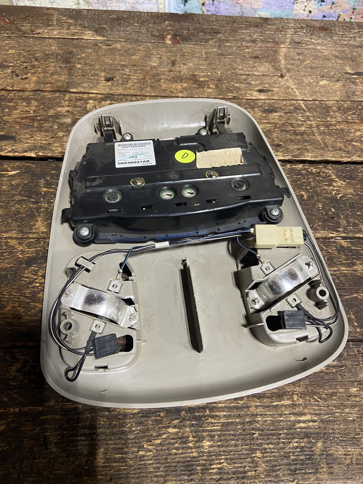 2007 2008 2009 DODGE RAM 2500 3500 OVERHEAD CONSOLE TEMP DISPLAY 56046037AB