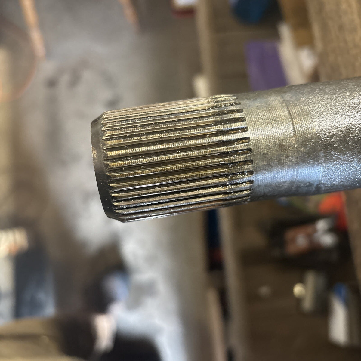 1994-1999 DODGE RAM 3500 DUALLY Cab&chassis REAR AXLE 36 7/8” TOTALLENGTH DANA80