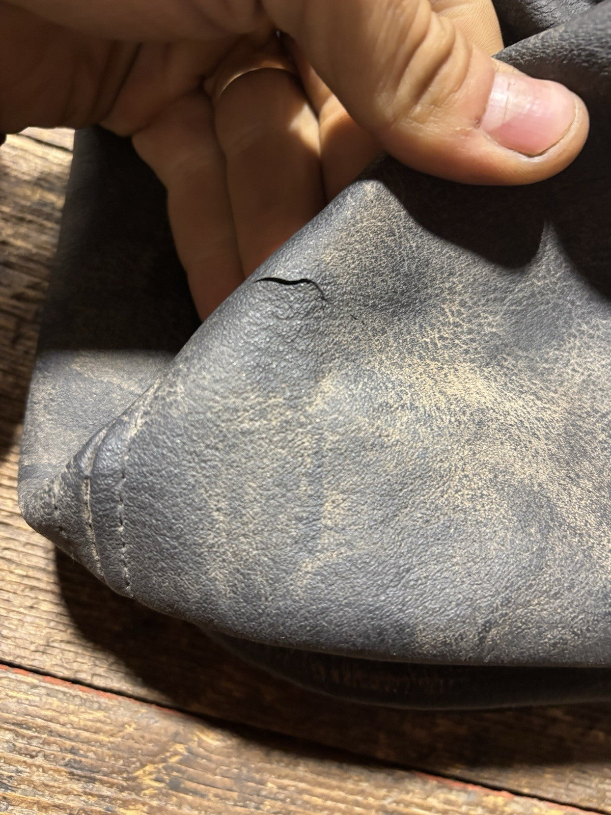 1994-1997 DODGE RAM 2500 3500 CUMMINS 2WD MANUAL TRANSMISSION SHIFTER BOOT SET