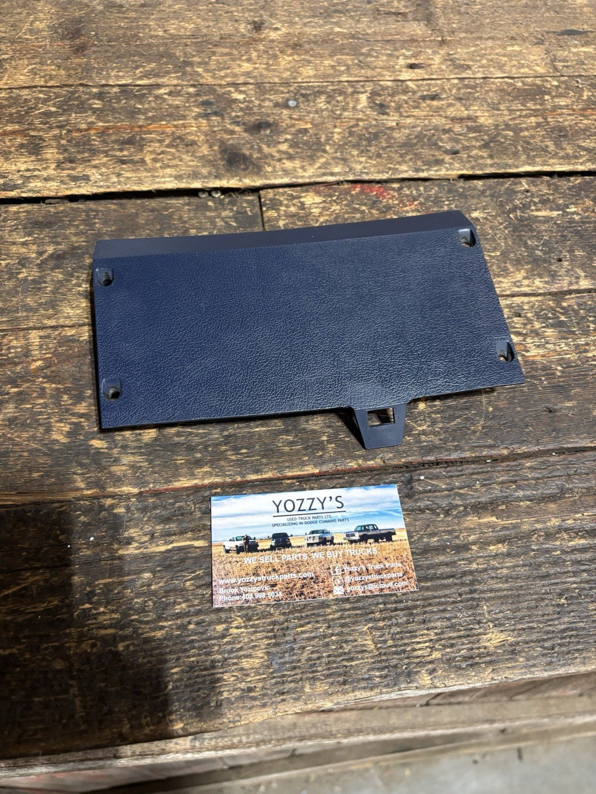 OEM MINT 1981 - 1993 1ST GEN DODGE RAM FUSEBOX TRIM HOLDER DARK BLUE 4162109