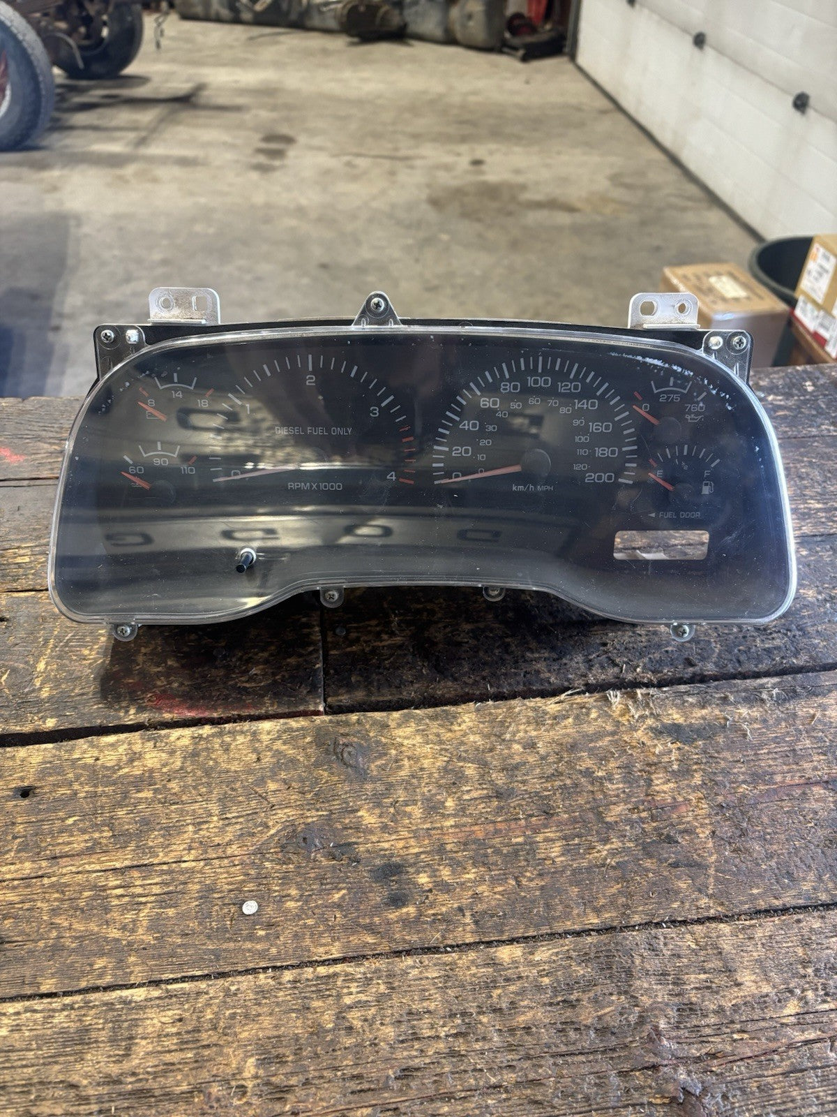 2001 2002 DODGE RAM 2500 3500 CUMMINS INSTRUMENT GAUGE CLUSTER 568km 56045790AD