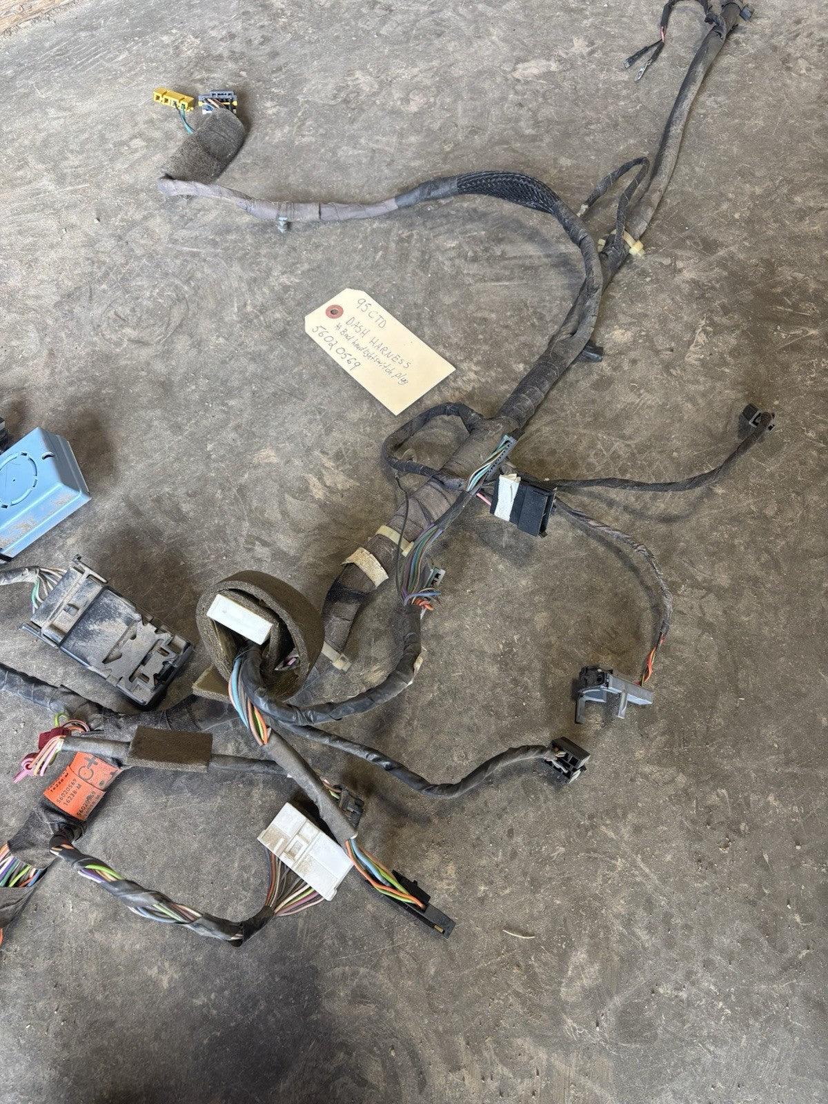 1995 DODGE RAM 2500 3500 CUMMINS DASH WIRING HARNESS AUTO Or MANUAL PN 56020569
