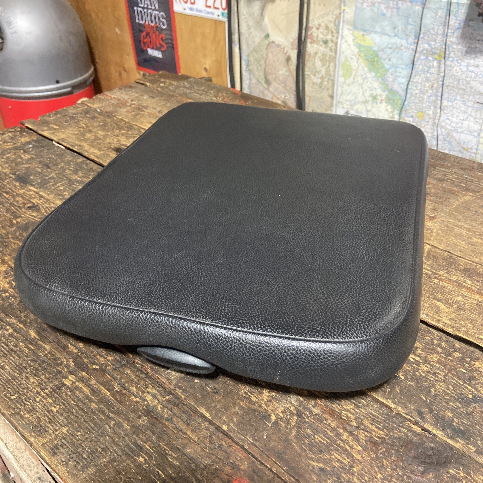 2003 2004 2005 DODGE RAM 1500 2500 3500 CUMMINS CENTER CONSOLE LID BLACK