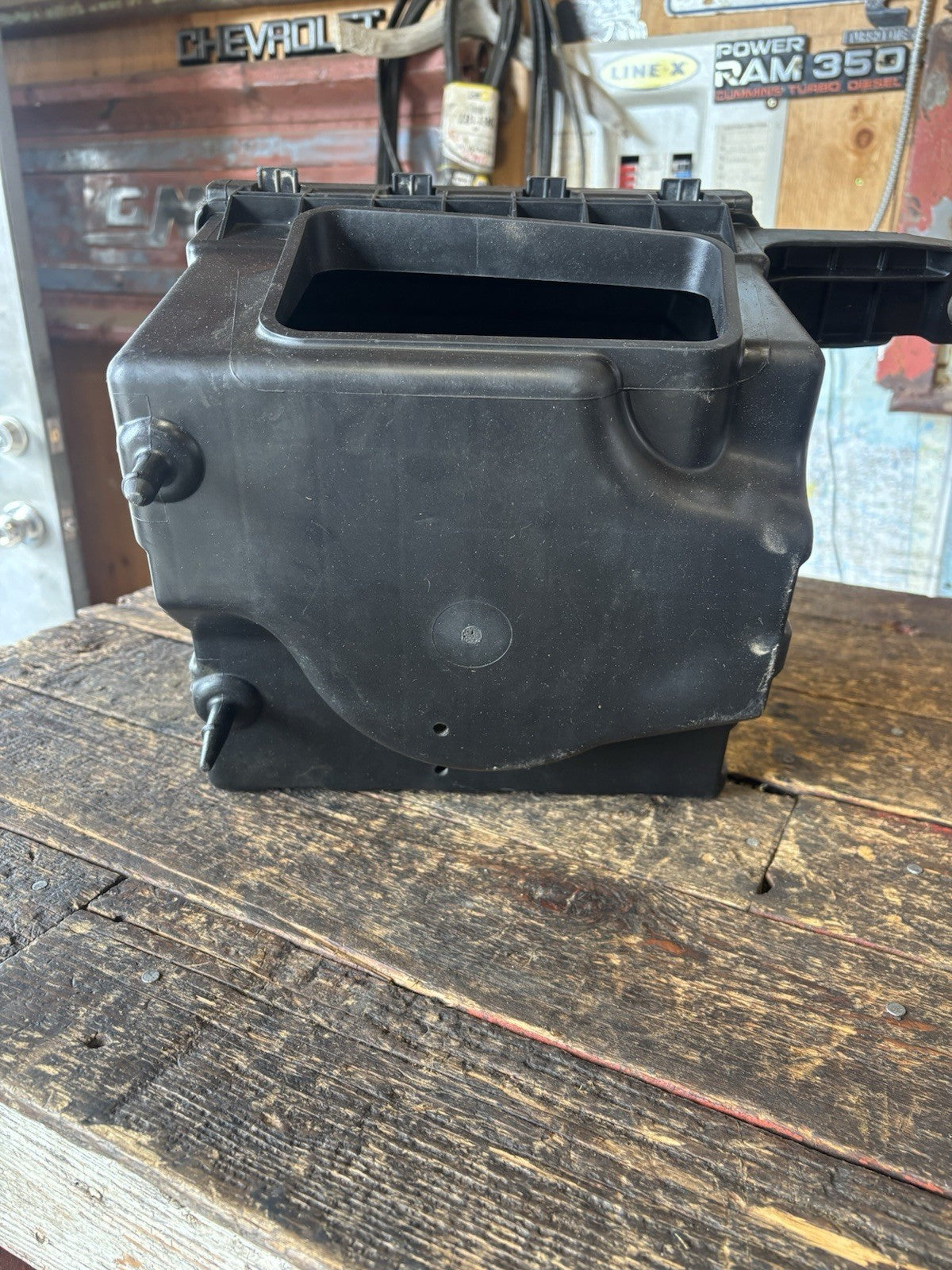 OEM 2003 - 2007 DODGE RAM 2500 3500 CUMMINS 5.9L AIR BOX FILTER HOUSING ASSEMBLY