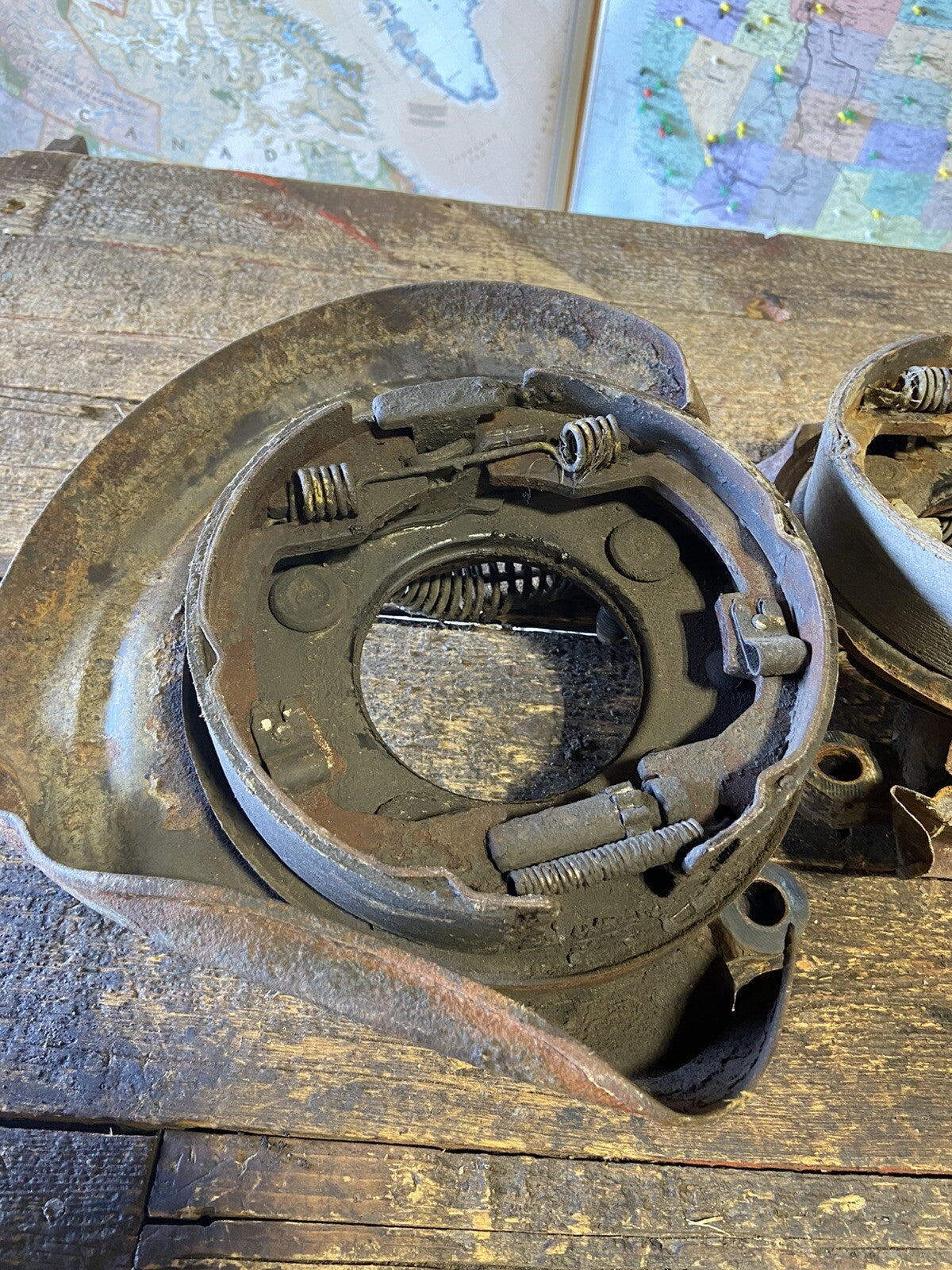 FORD DANA 80 SET OF REAR CALIPER BRACKETS EBRAKE CABLE HOLDER