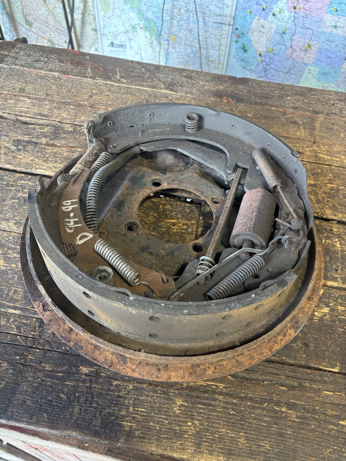 DRIVER SIDE REAR BACKING PLATE 1994-1999 DODGE RAM 2500 DANA 70 OR 80 SRW