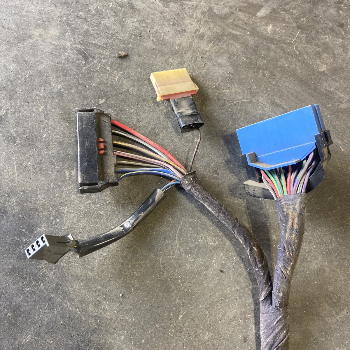 1997 DODGE RAM 2500 3500 CUMMINS MANUAL DASH BASE MODEL WIRING HARNESS 56021700