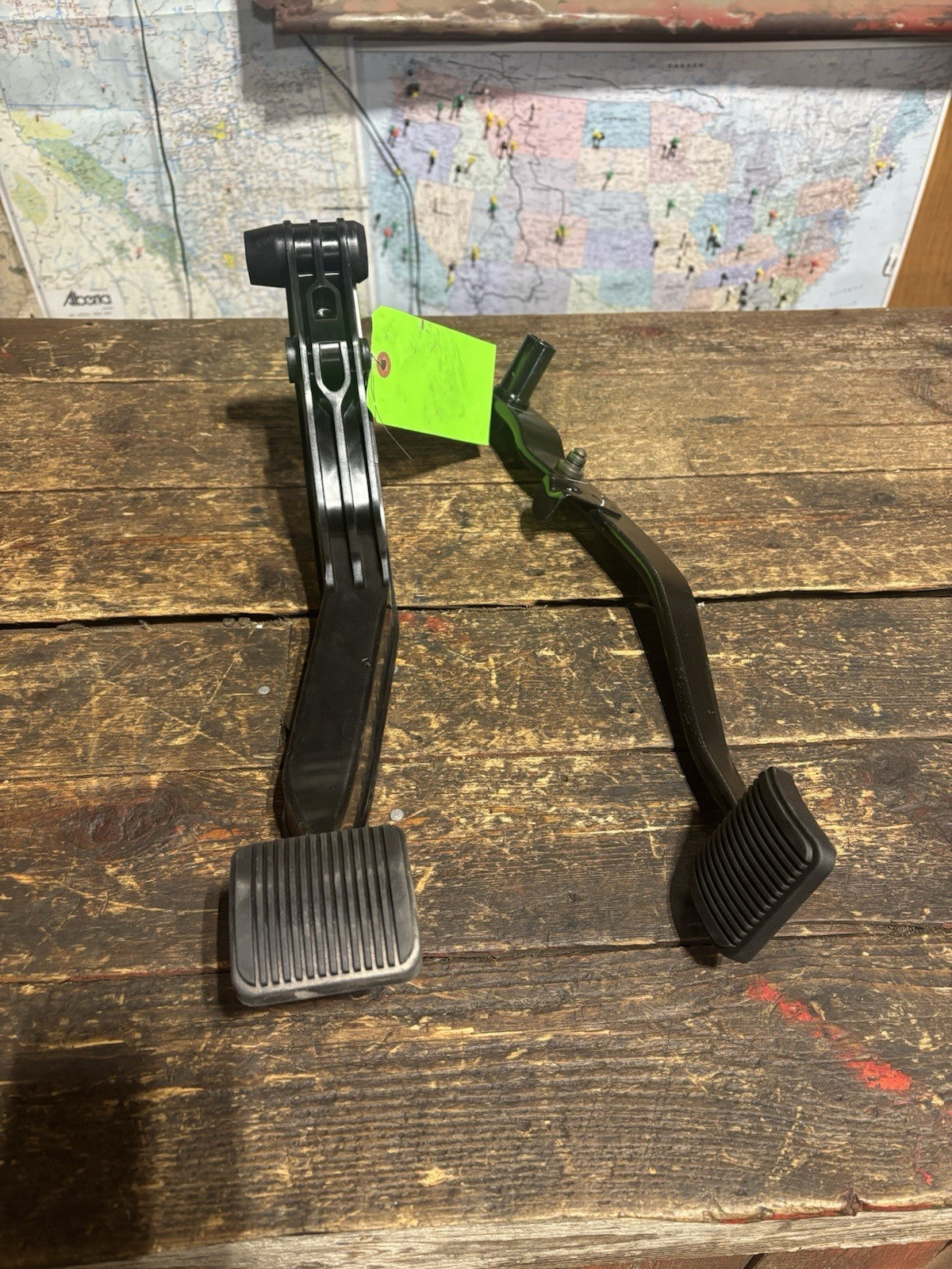 2010 - 2018 DODGE RAM 4TH GEN BRAND NEW OEM CLUTCH AND BRAKE PEDAL MANUAL SWAP
