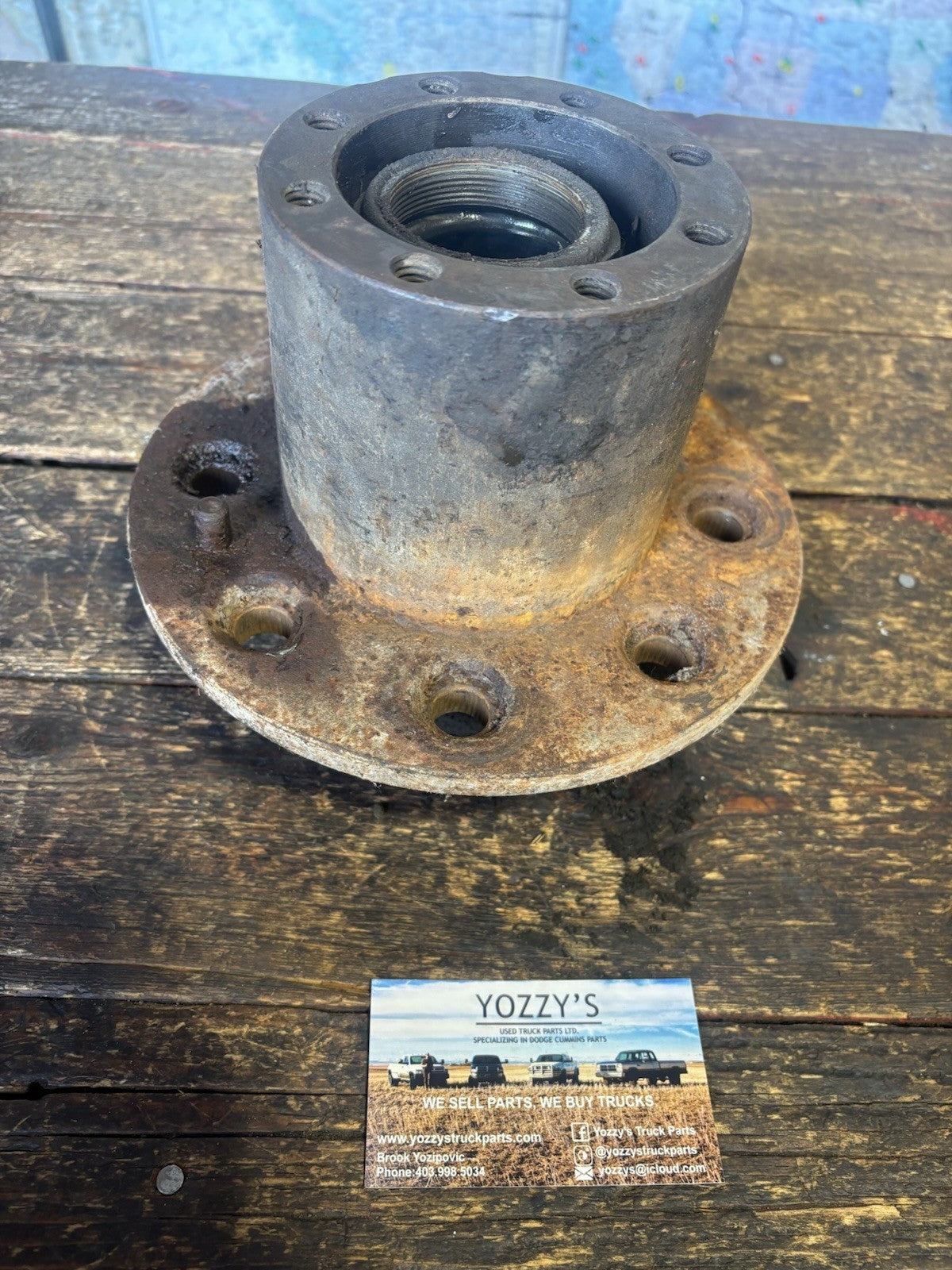 1989 - 1993 1ST GEN DODGE RAM 350 REAR DUALLY DUAL REAR WHEEL DANA 70 HUB