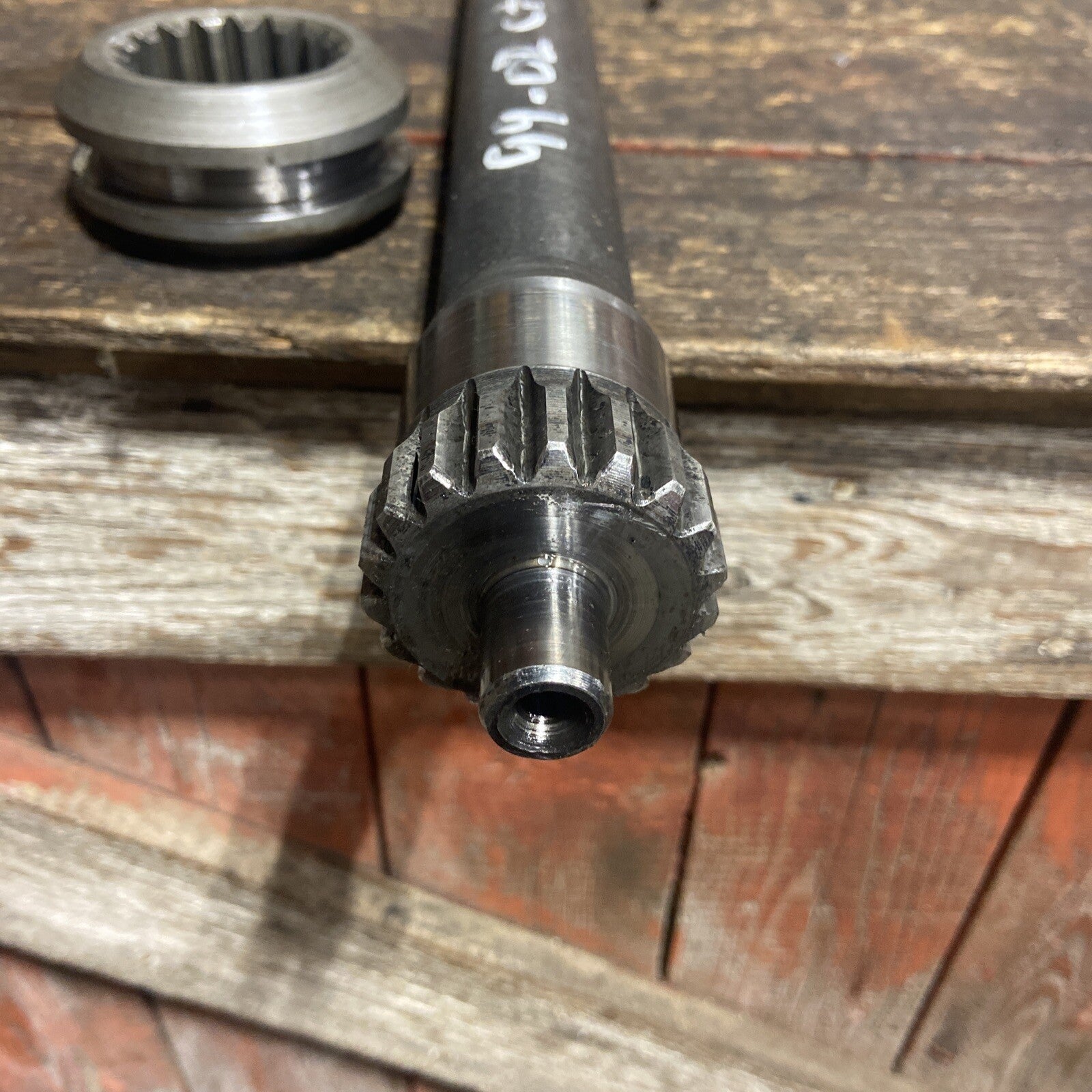 1999-2001 DODGE RAM 2500 3500 DANA 60 INTERMEDIATE AXLE WITH COLLAR