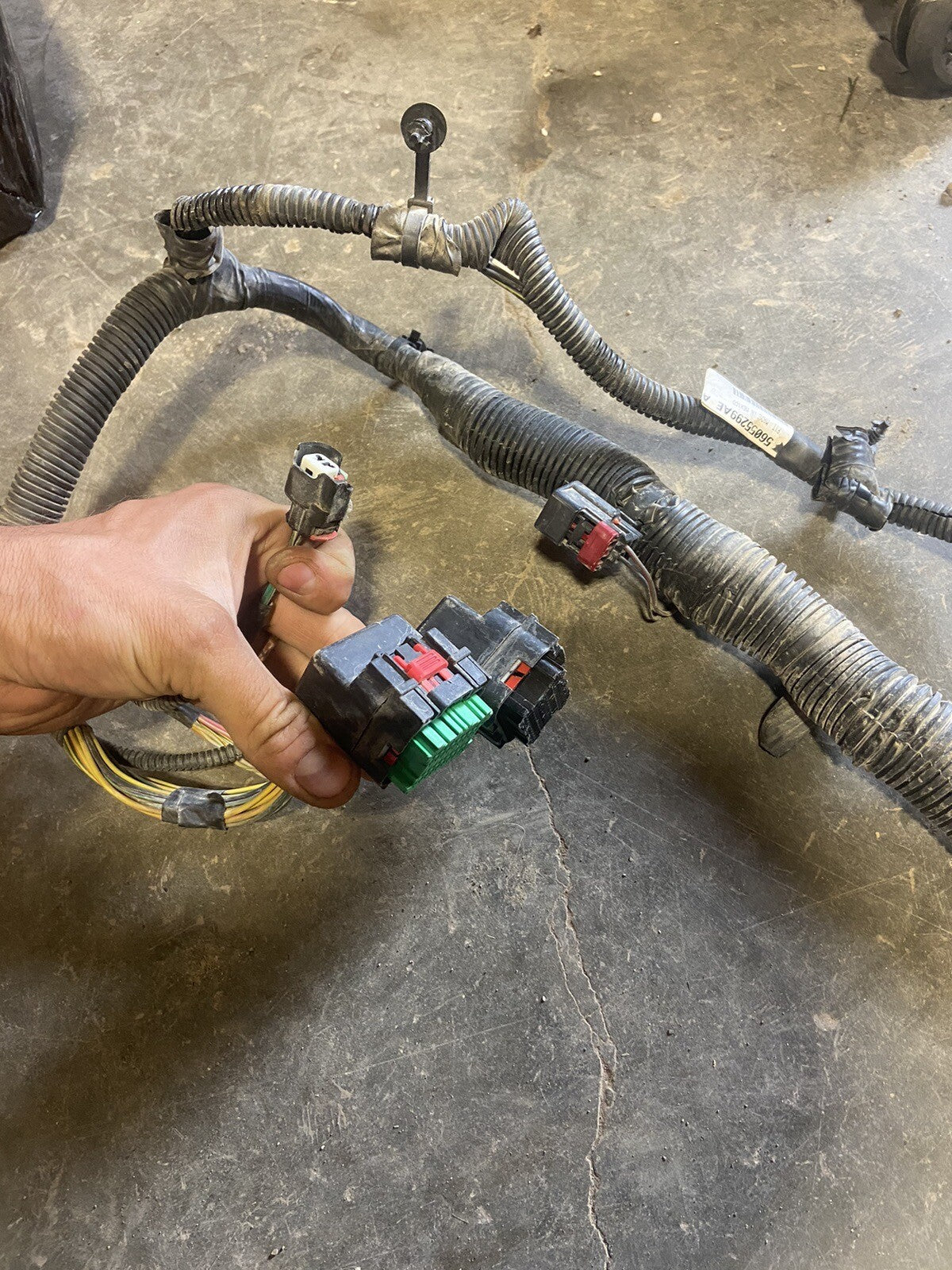 2007 .5 2008 DODGE RAM 2500 3500 6.7L CUMMINS AUTO ENGINE BAY HARNESS 56055299