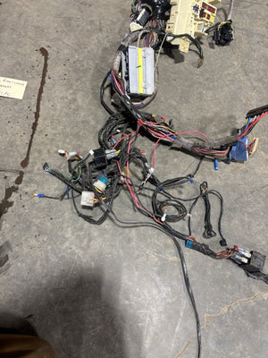 1998 DODGE RAM 2500 3500 12V/ 24V CUMMINS AUTO Or MANUAL DASH HARNESS 56020481