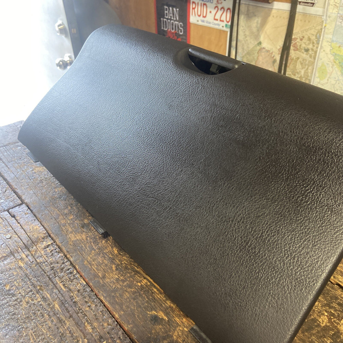 1998-2002 DODGE RAM 2500 3500 DARK GREY AGATE GLOVE BOX MINT!