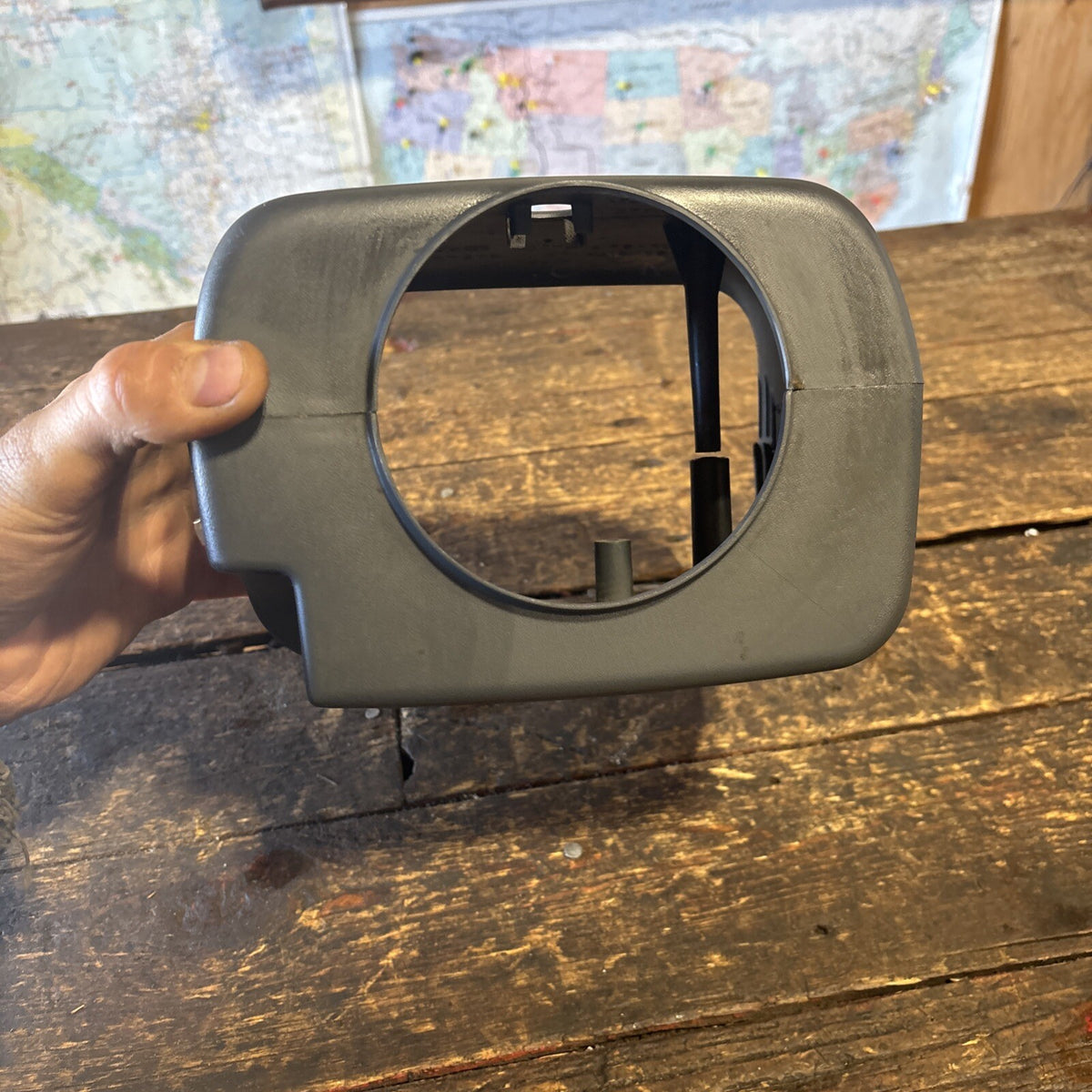 MINT! 2006 2007 2008 2009 DODGE RAM PLASTIC STEERING COLUMN COVER SURROUND 6SPD