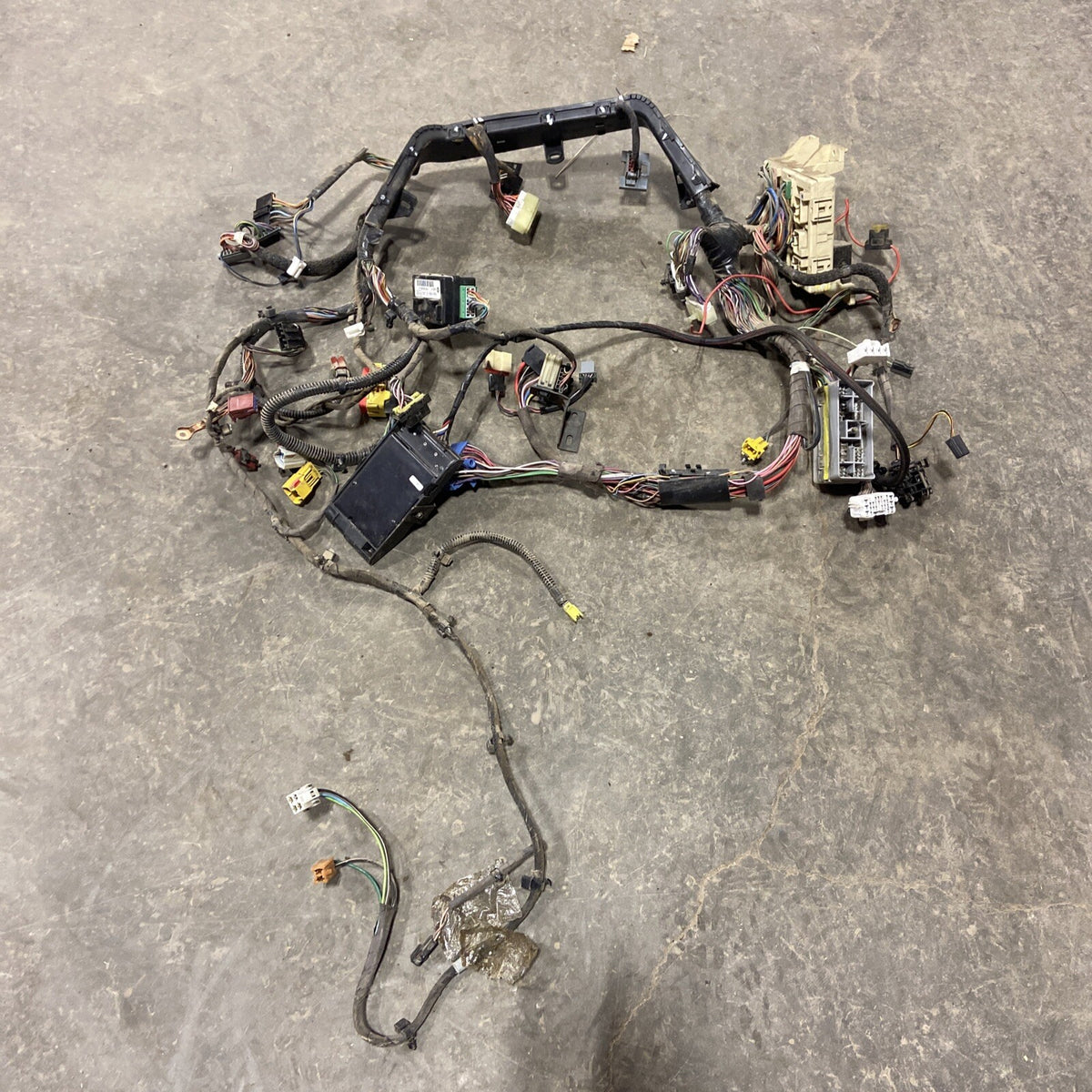 1998 DODGE RAM 2500 3500 12V/ 24V CUMMINS MANUAL DASH HARNESS 56020481AC