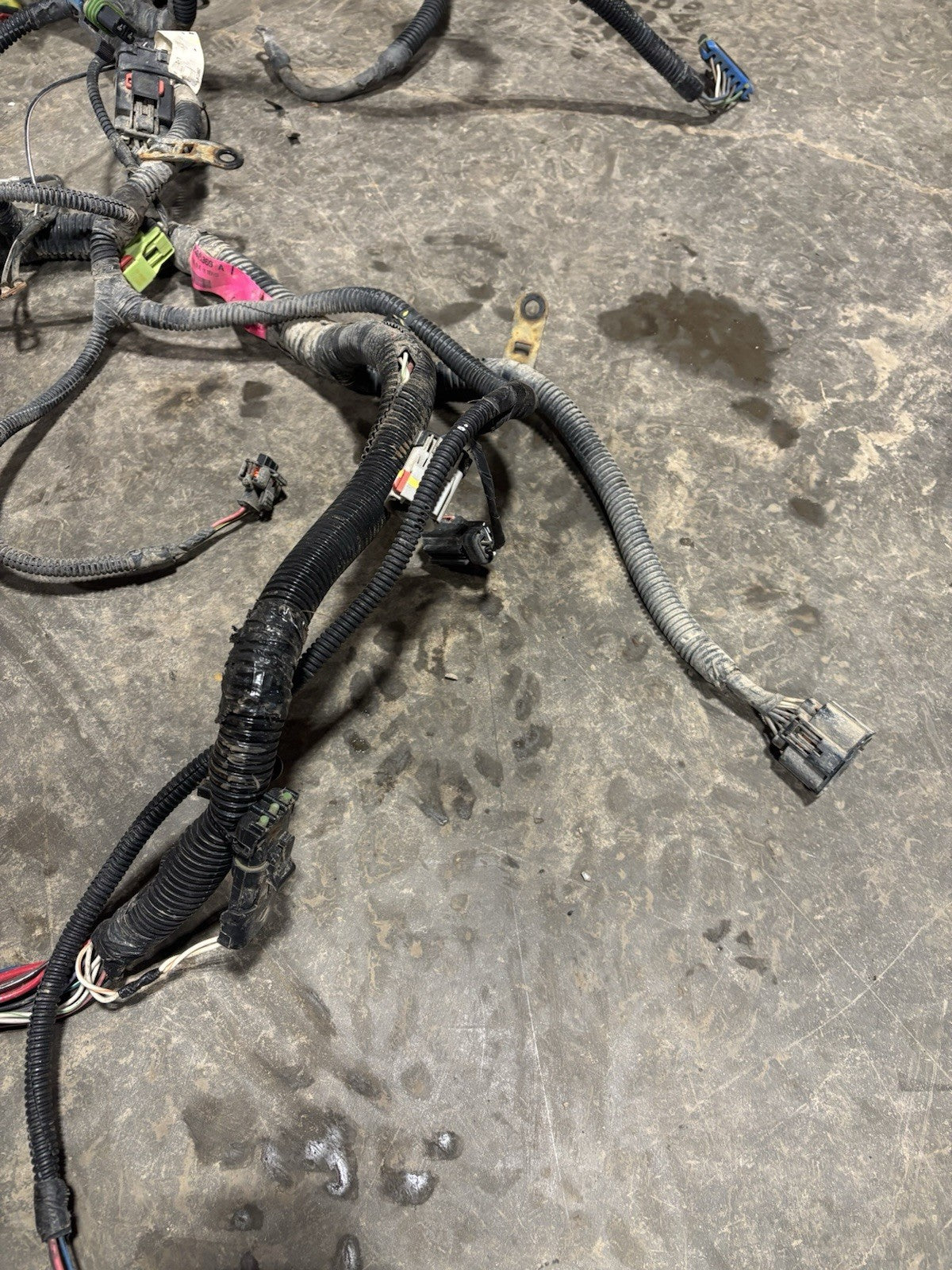 2007 .5 DODGE RAM 6.7L AUTOMATIC COMPLETE ENGINE HARNESS PN 4946123 4945369