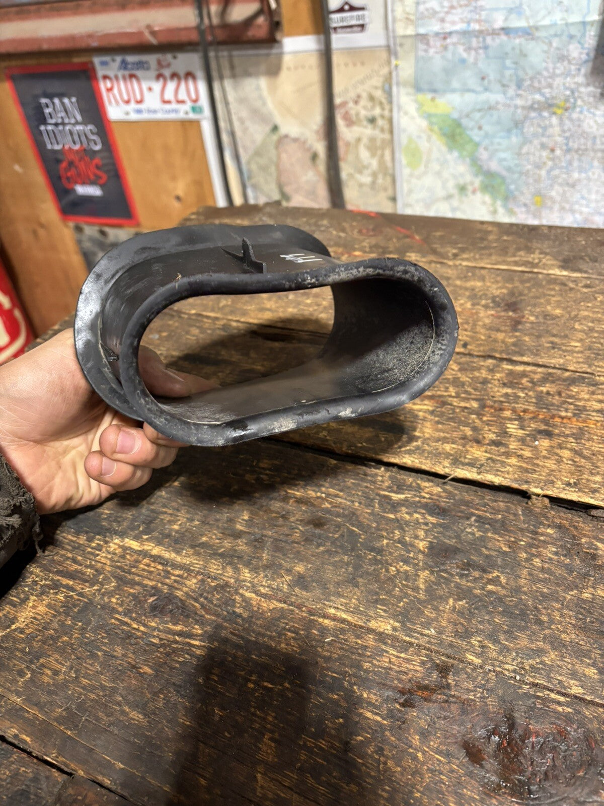 1994 - 2002 DODGE RAM 2ND GEN CUMMINS INNER FENDER AIR DUCT TO AIR BOX 53031610