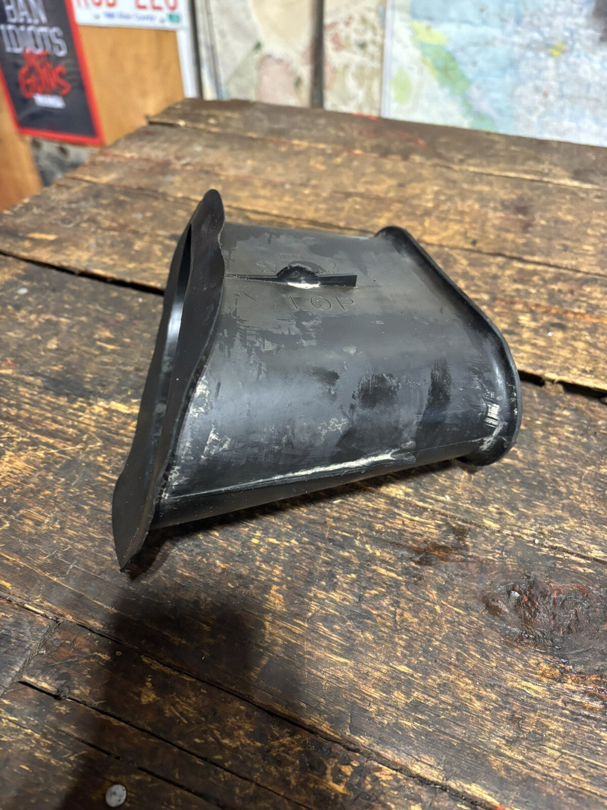 1994 - 2002 DODGE RAM 2ND GEN CUMMINS INNER FENDER AIR DUCT TO AIR BOX 53031610