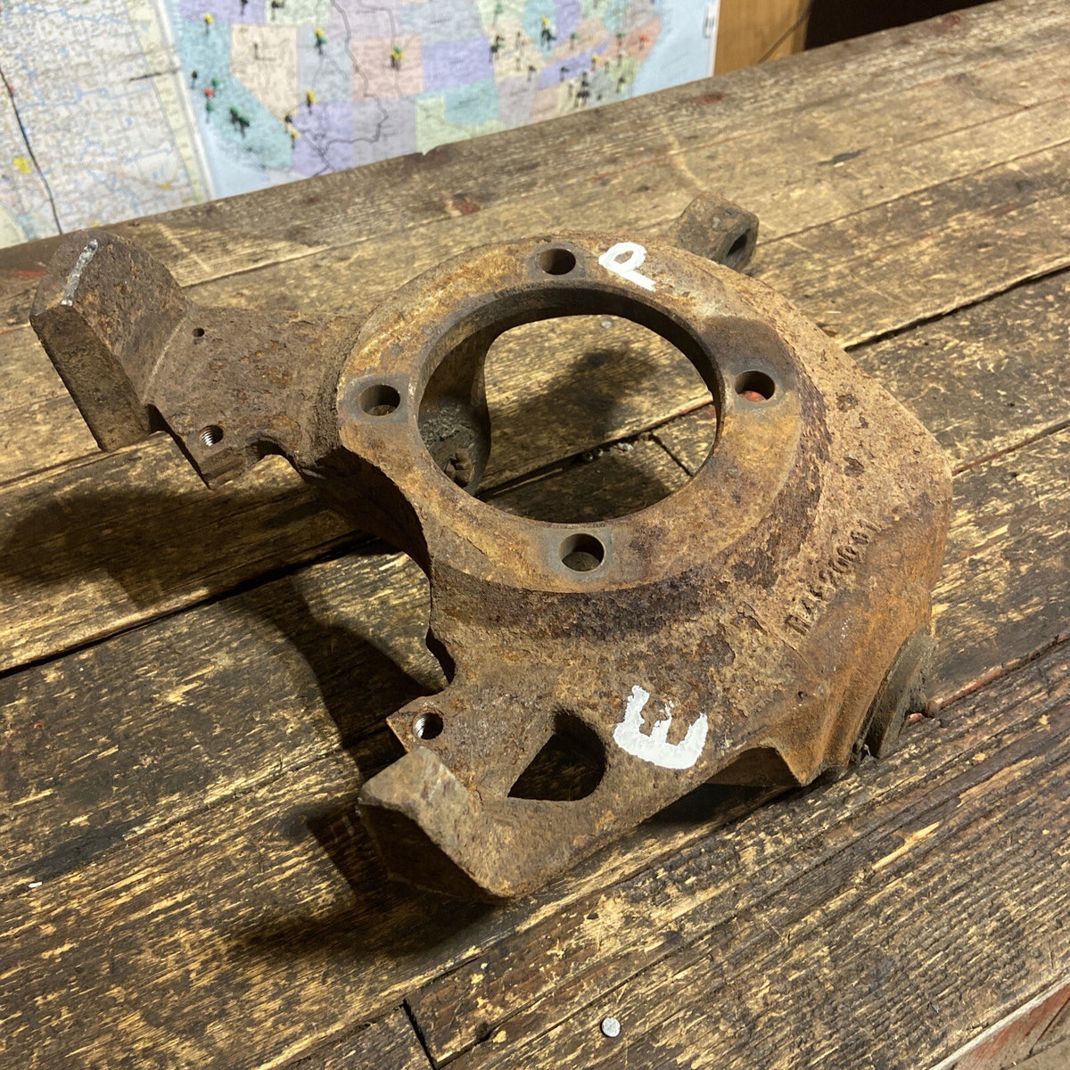 PASSENGER SIDE STEERING KNUCKLE DANA 60 94-98 DODGE RAM 2500/3500 TRUCKS D60