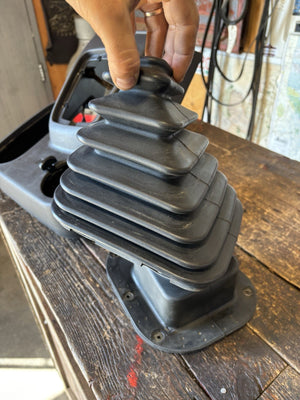 1998-2002 DODGE RAM 2500 3500 SHIFTER SURROUND CONSOLE CUPHOLDER BOOTS DARK GREY