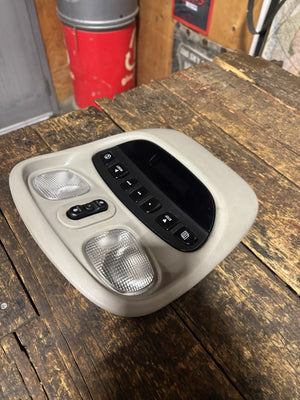 2006 2007 2008 2009 DODGE RAM OVERHEAD CONSOLE WITH SUNROOF CONTROLS 56046107aa