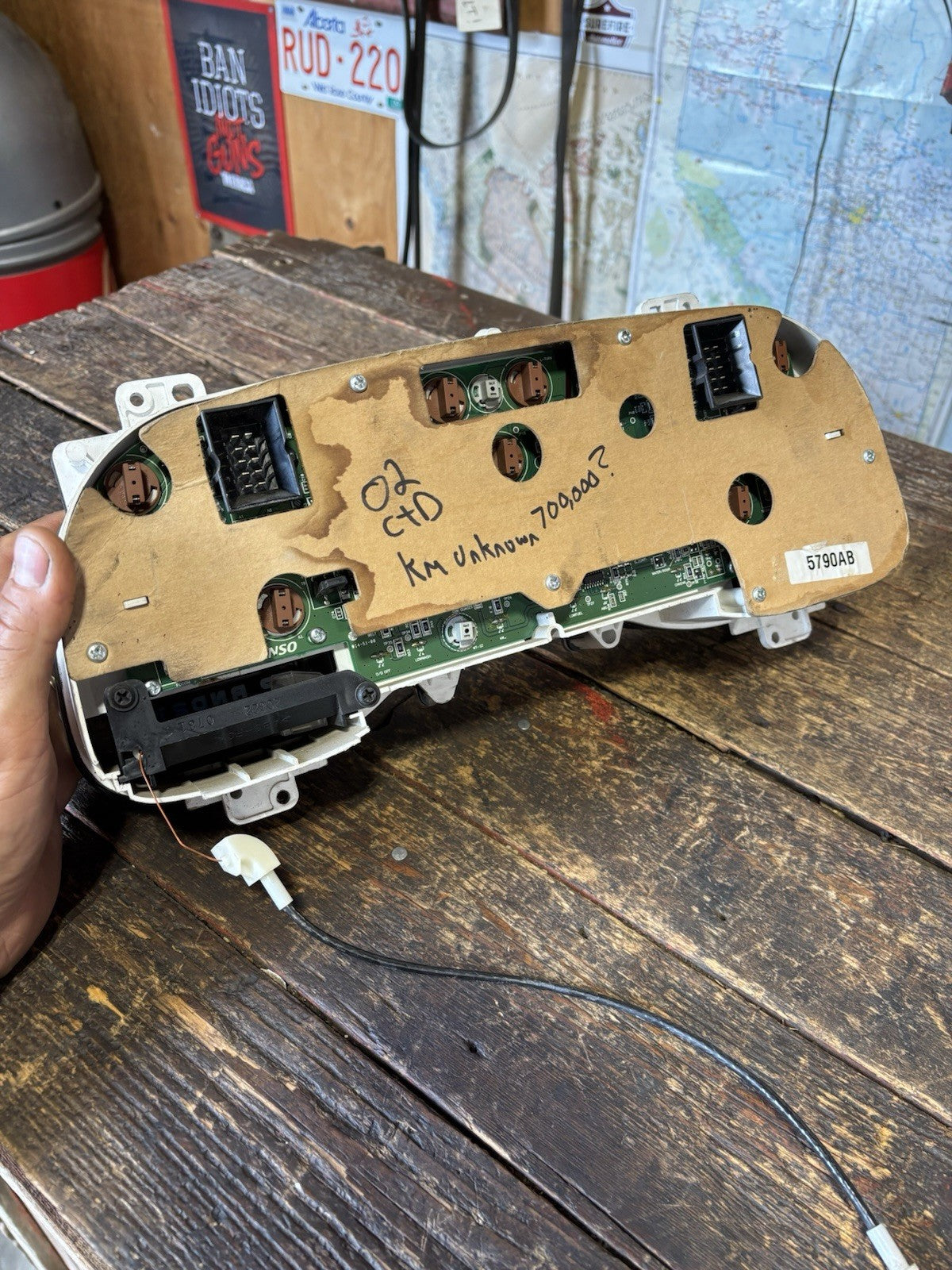 2001 2002 DODGE RAM 2500 3500 CUMMINS INSTRUMENT GAUGE CLUSTER 56045790AD