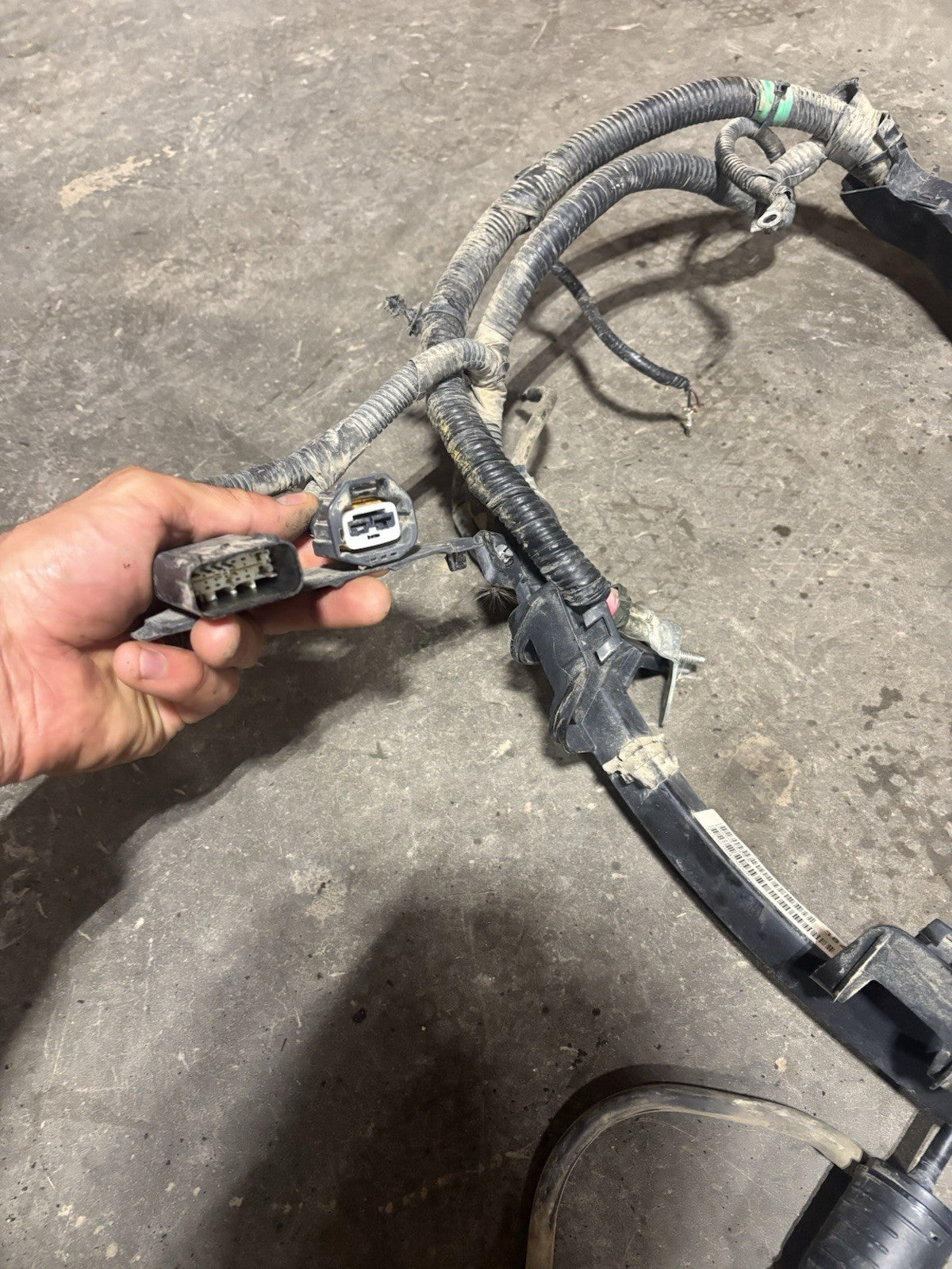 2012 RAM 2500 3500 CUMMINS UNDERHOOD DASH WIRING HARNESS TCASE MODULE 68155384AA