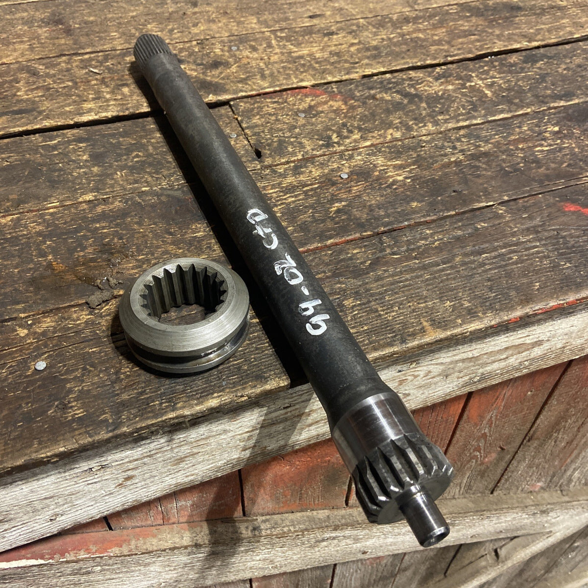 1999-2001 DODGE RAM 2500 3500 DANA 60 INTERMEDIATE AXLE WITH COLLAR