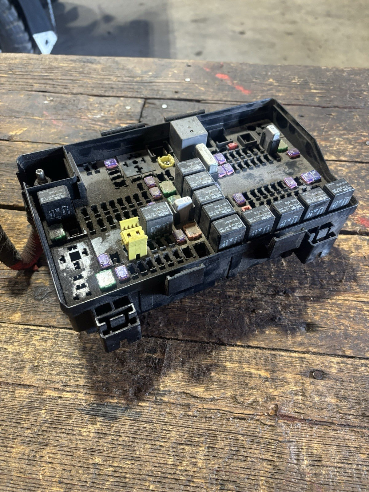 2016 RAM 3500 CUMMINS TIPM INTEGRATED CONTROL POWER MODULE 68243265AD FUSEBOX