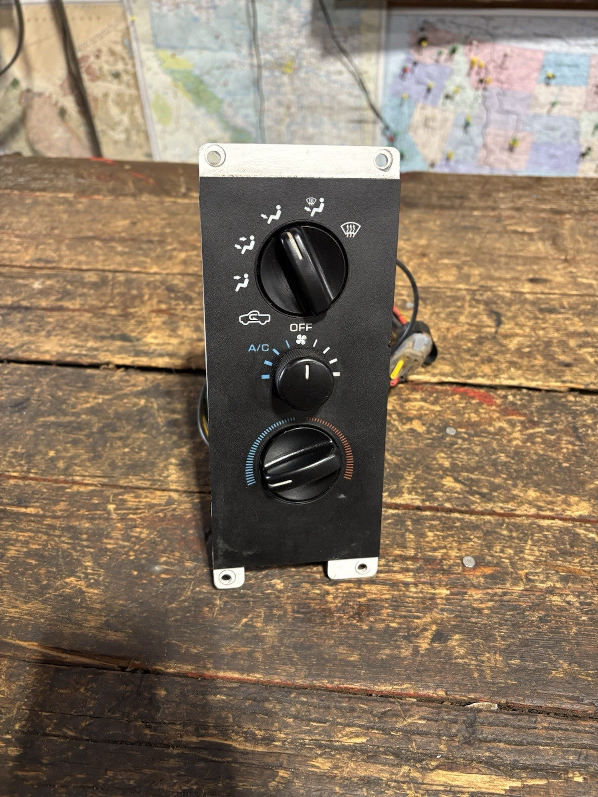 1994-1997 DODGE RAM 2500 3500 DIESEL CLIMATE AC HEATER CONTROL SWITCH 55035672