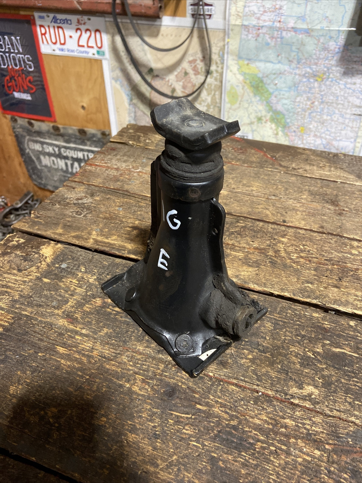 1989-1993 DODGE RAM 250 350 1ST GEN CUMMINS OEM JACK FOR CHANGING SPARE TIRE