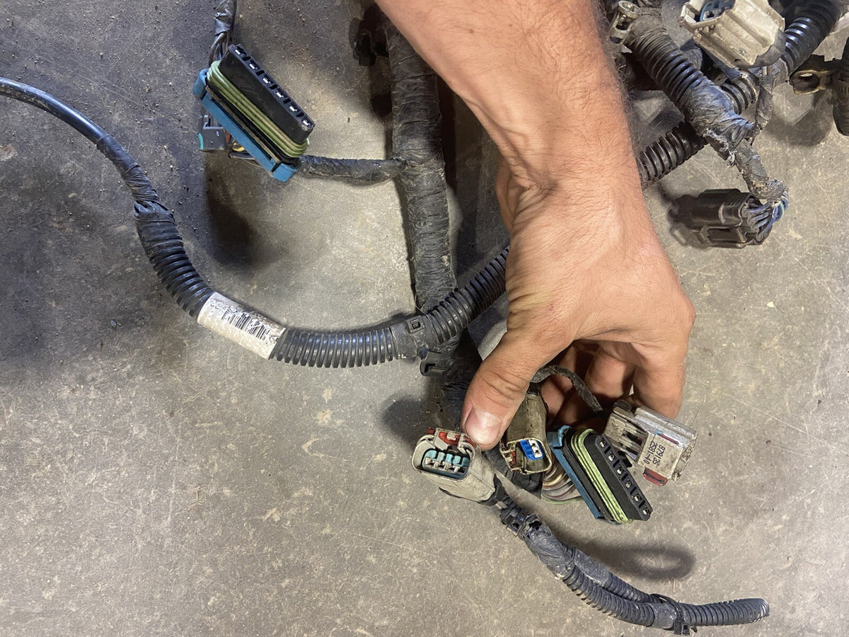 2012 RAM 6.7L CUMMINS COMPLETE MANUAL TRANS ENGINE HARNESS 68085412AF , 5291102