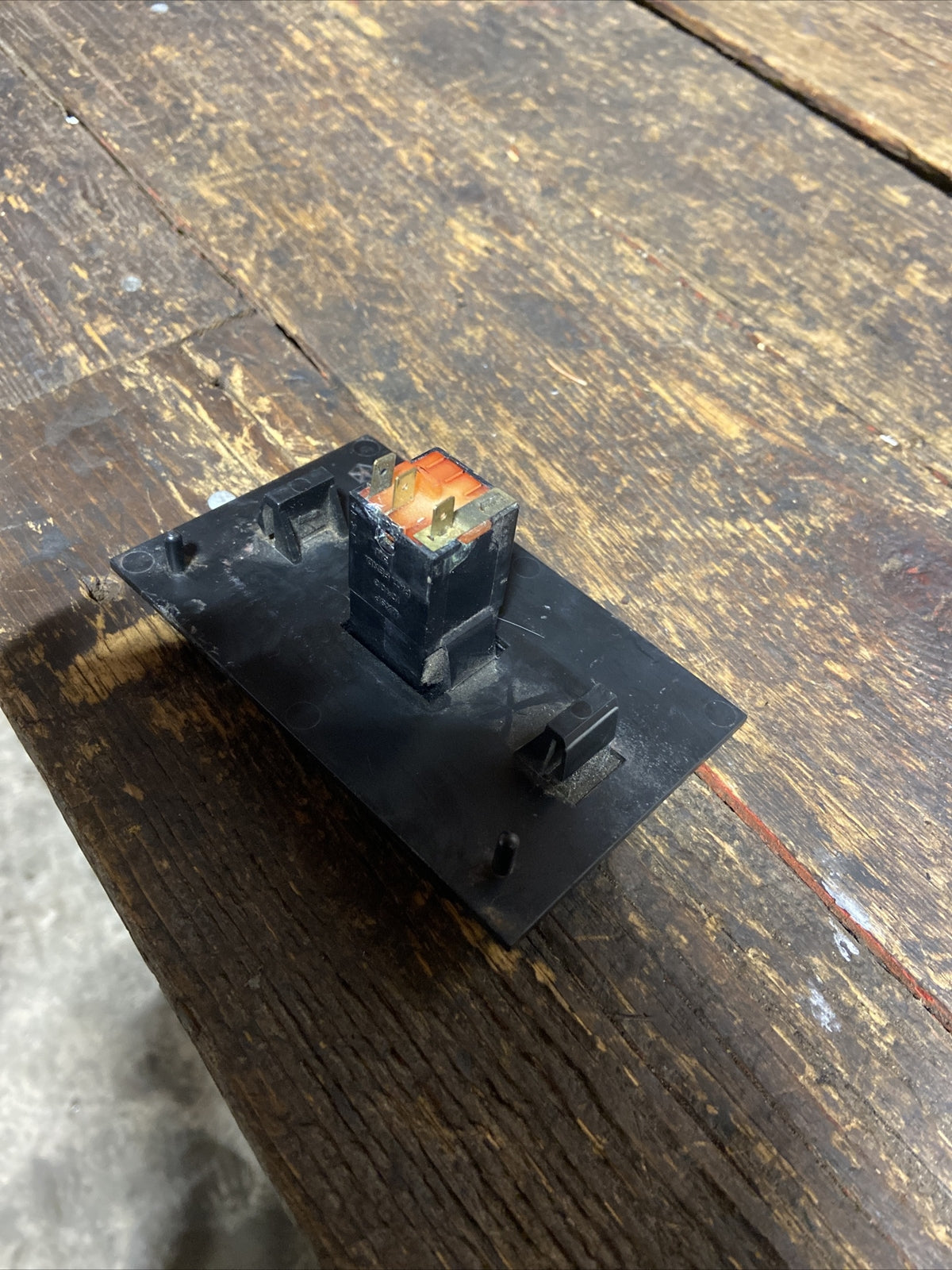 1989-1993 DODGE RAM 150 250 350 CARGO LIGHT SWITCH 1ST GEN CUMMINS 4360193