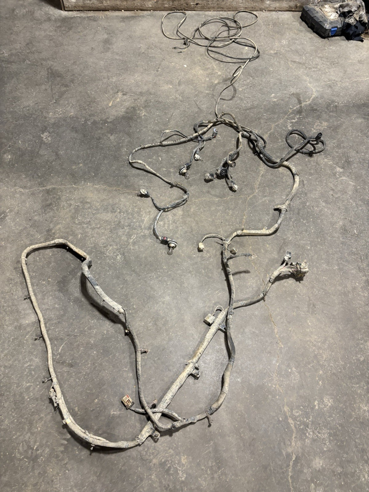 2012 DODGE RAM 3500 4DOOR LONGBOX FRAME CHASSIS WIRING HARNESS
