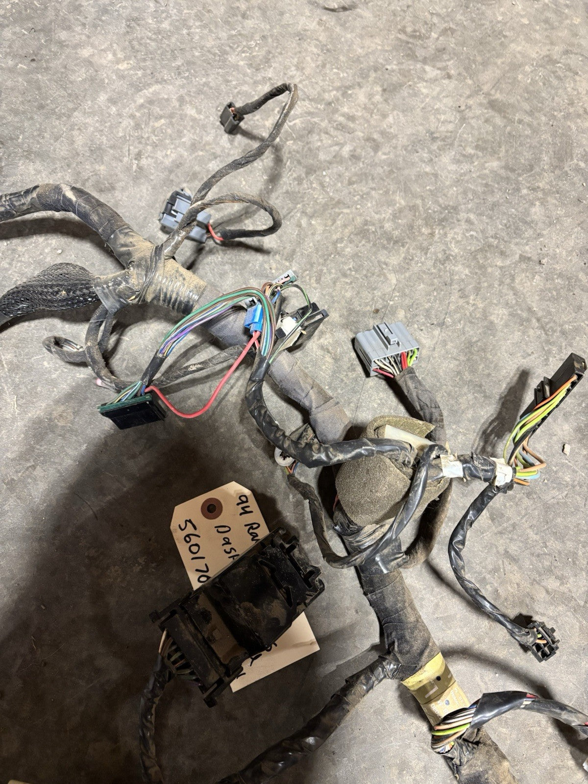 1994 DODGE RAM 2500 3500 CUMMINS DASH WIRING HARNESS AUTO Or MANUAL PN 56017030